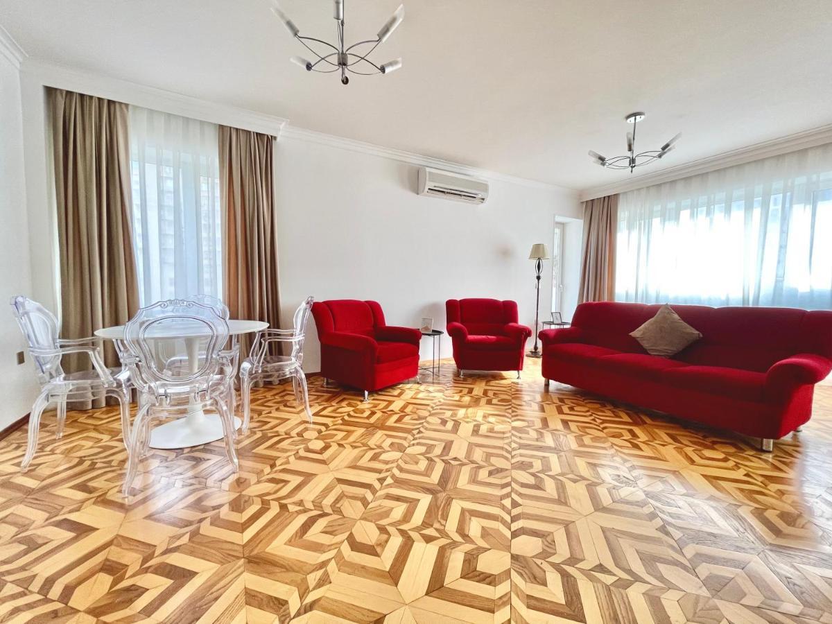Flame Towers View Apartment Baku Eksteriør billede